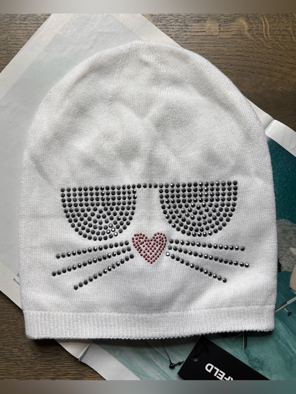 New Karl Lagerfeld Cat Embellished Beanie Ivy OS